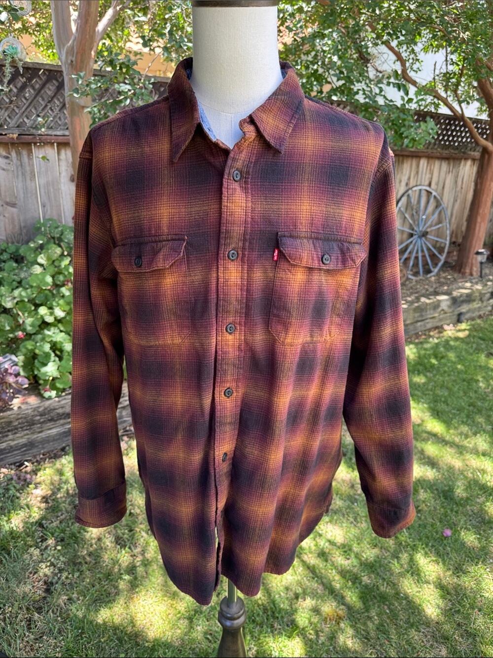 Levi's Classic Worker Overshirt Relaxed Rust Brown Plaid Flannel Shirt Men's XL